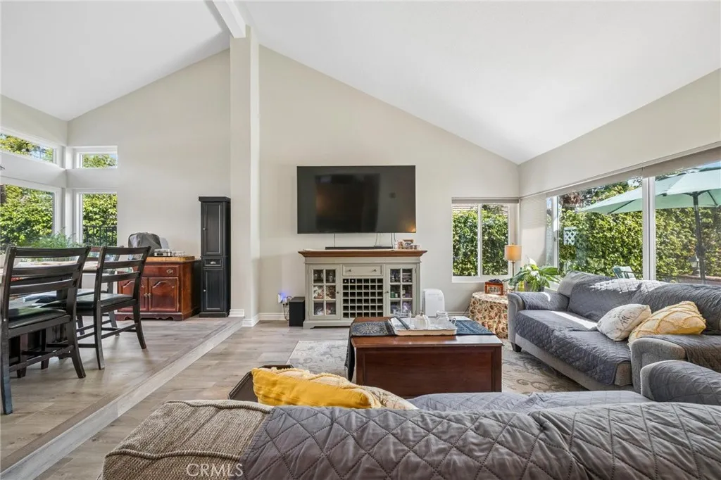 Additional image 8 of 21955 Jeffers Lane, Saugus, CA 91350