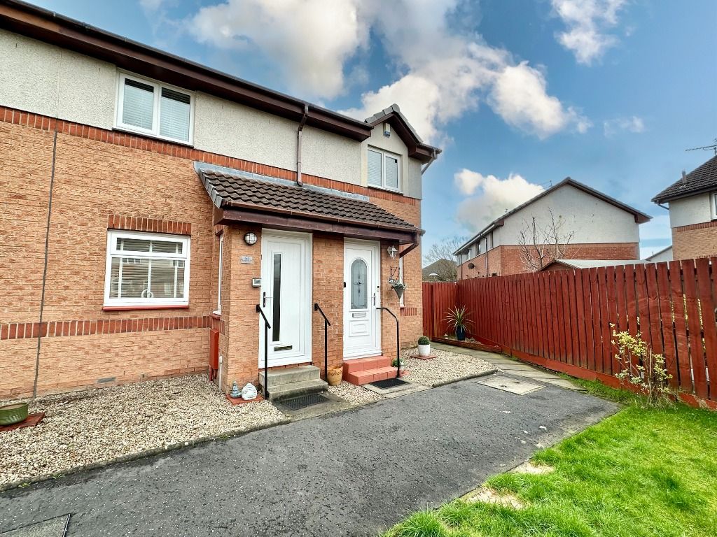 2 bed flat to rentJane Rae Gardens, Clydebank, West Dunbartonshire G81