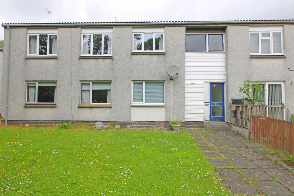 3 bed flat to rentCastle Vale, Stirling FK9
