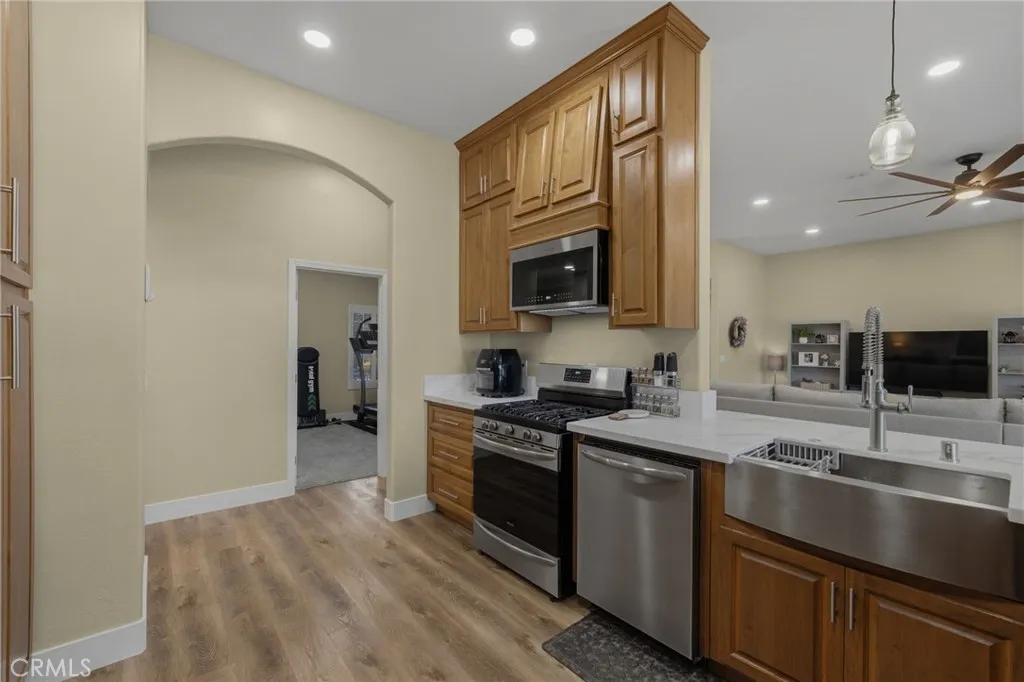 Additional image 3 of 4401 Palisades Cir, Bakersfield, CA 93308