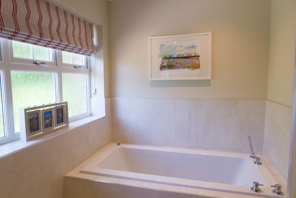 Additional image 12 of 5 bed detached house to rentThe Ridings, Horsted Keynes, Haywards Heath RH17