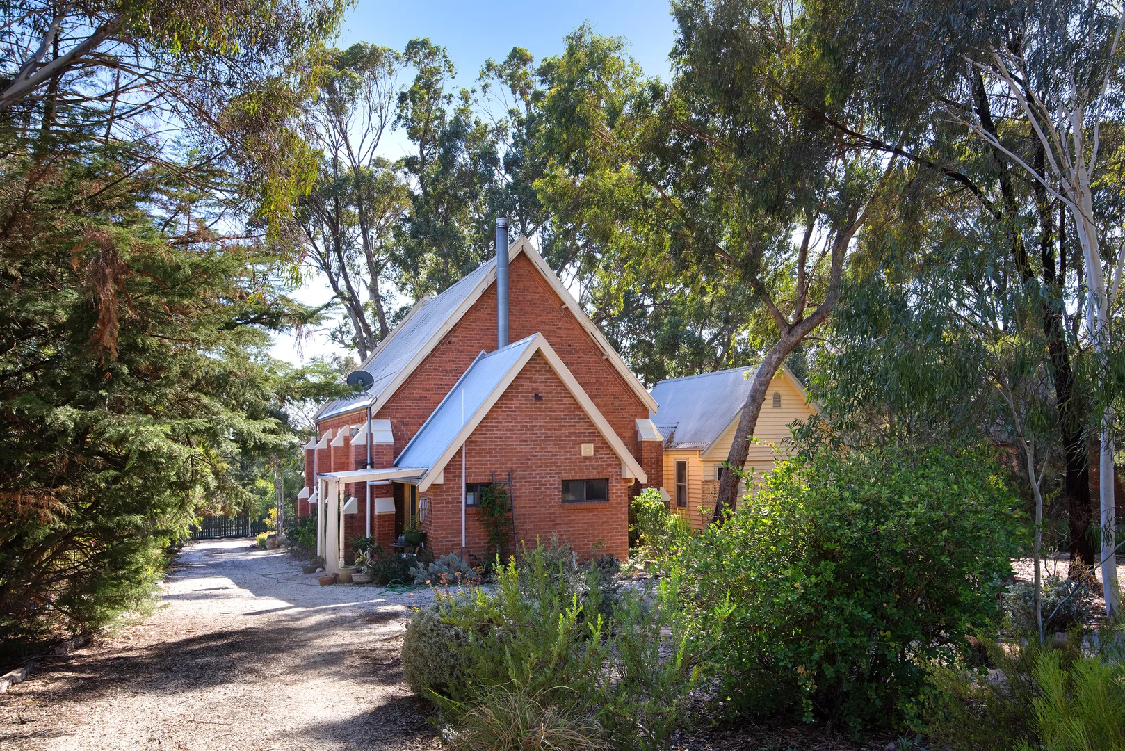 Additional image 3 of 22 Franklin Street, Guildford VIC 3451