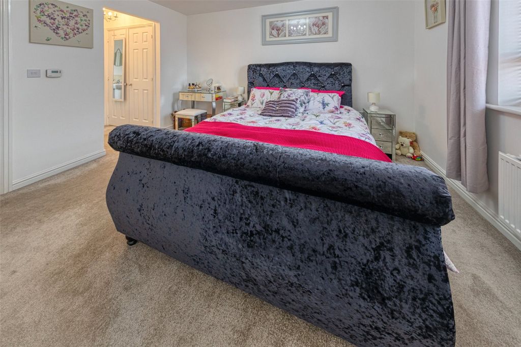 Additional image 10 of 5 bed detached house to rentMonastery Close, Lawley Village, Telford, Shropshire TF4