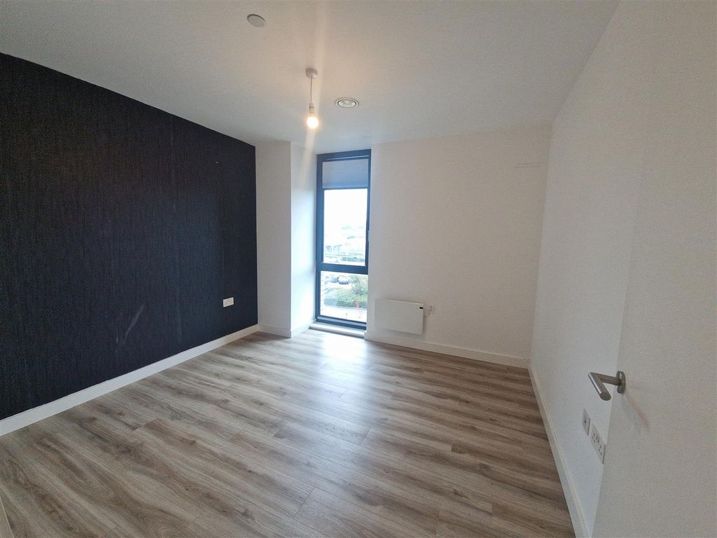 Additional image 8 of 2 bed flat to rentChevette Court, Luton LU2