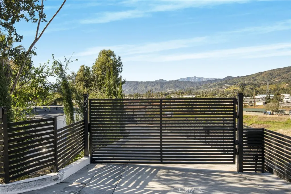 Additional image 82 of 229 W Gladstone St, San Dimas, CA 91773