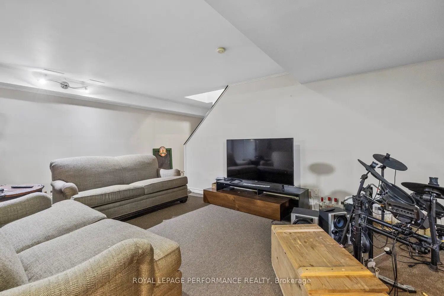 Additional image 8 of 2150 County Rd 14 Road