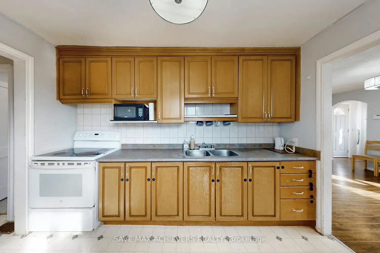 Additional image 6 of 43 Normanhurst Avenue