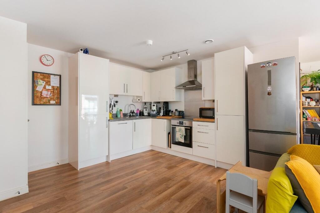 Additional image 10 of 2 Bed Flat, Swann House, BS1, N1 7GU