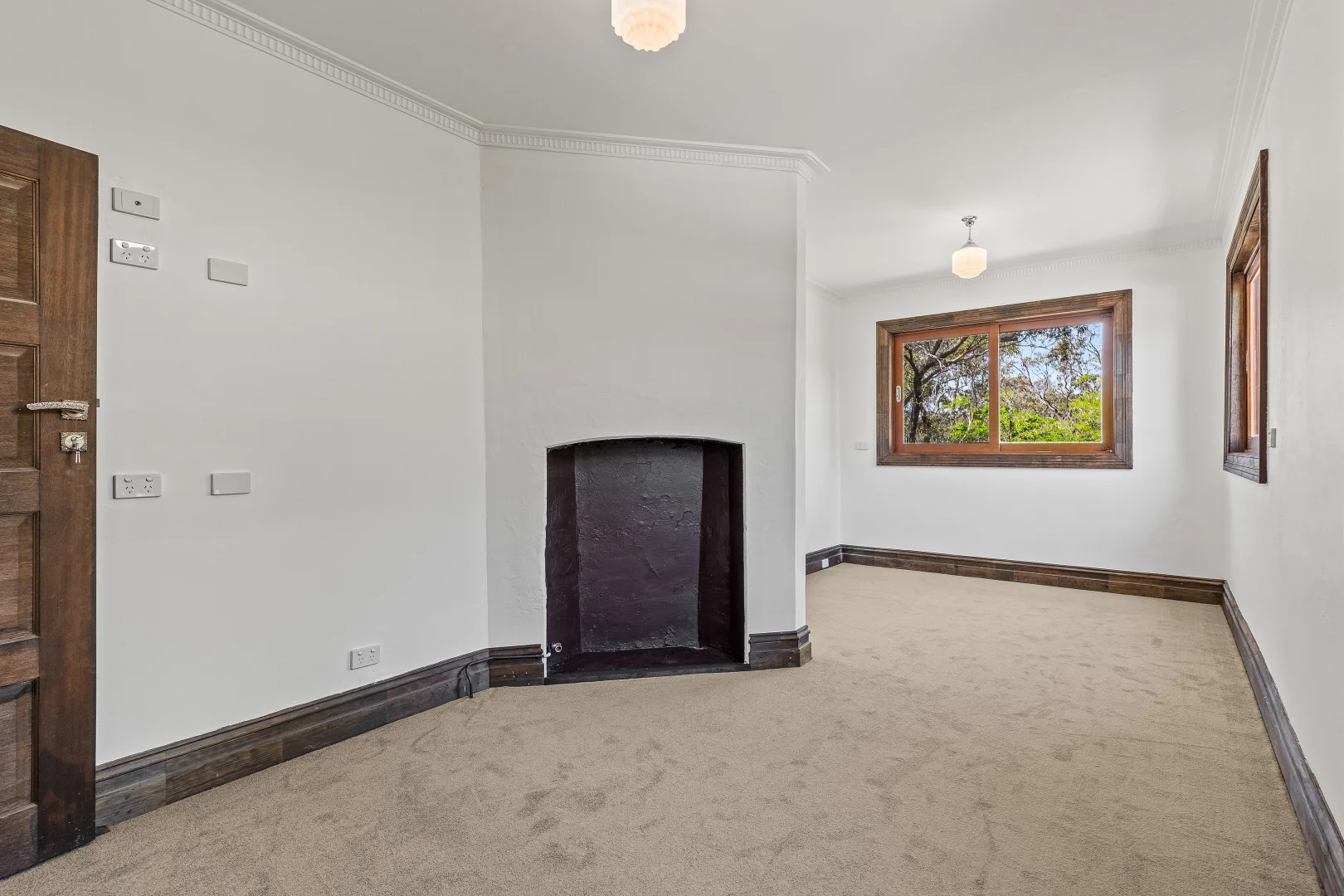 Additional image 14 of 10 Banksia Park Rd, Katoomba NSW 2780