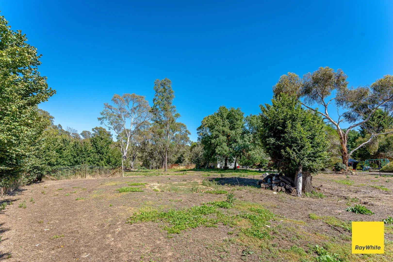 8625 Midland Highway, Barkers Creek VIC 3451