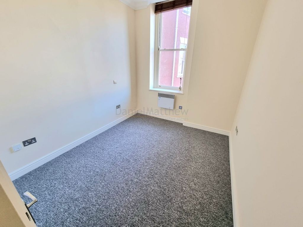 Additional image 10 of 2 bed flat to rentWindsor Road, Barry CF62