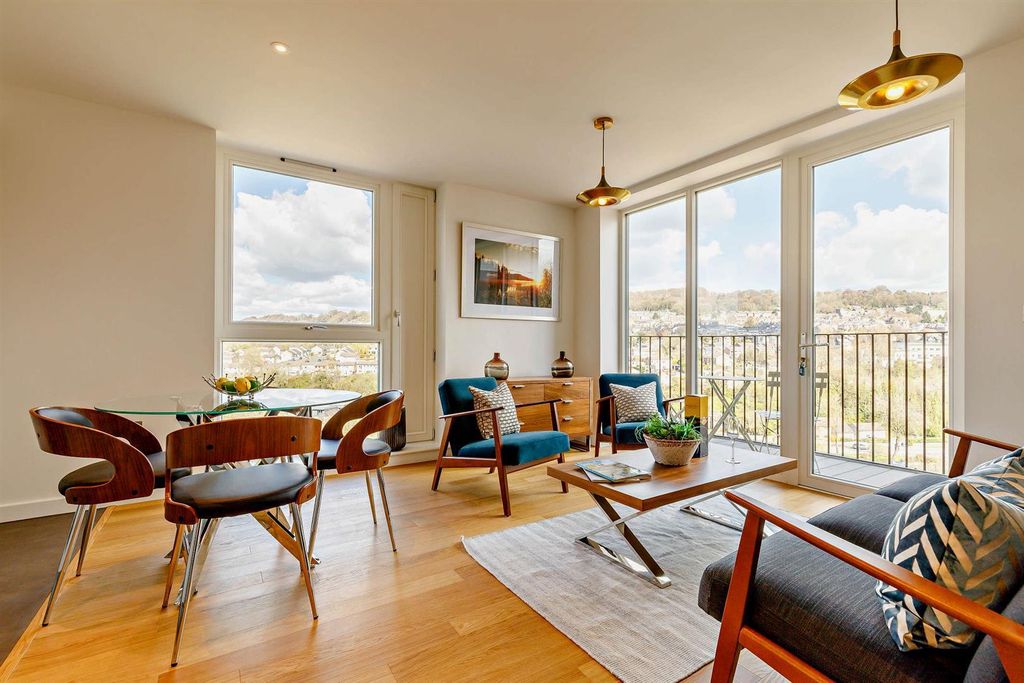 Additional image 2 of 2 bed flat to rentSpa Villas, Matlock Spa, Matlock DE4