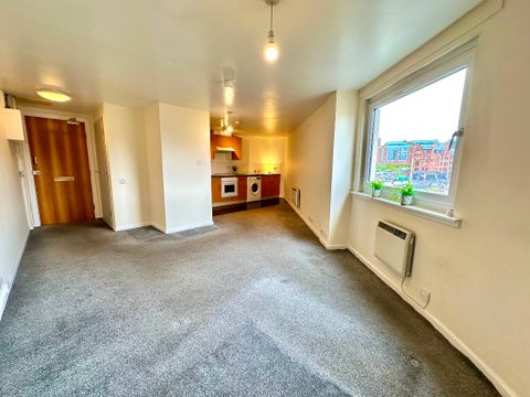Blackfriars Road, City Centre, Glasgow G1, Studio to rent
