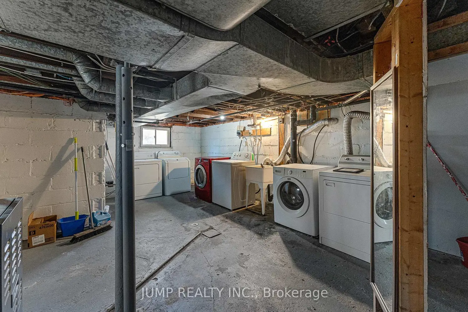 Additional image 18 of 842-844 Ellrose Avenue