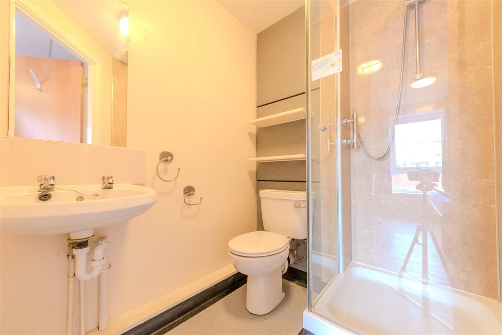 Additional image 13 of 7 bed property to rentRanelagh Terrace, Leamington Spa CV31