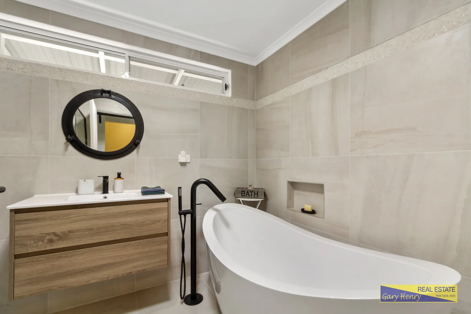 Additional image 6 of 44 McCullough Street, Lakes Entrance VIC 3909