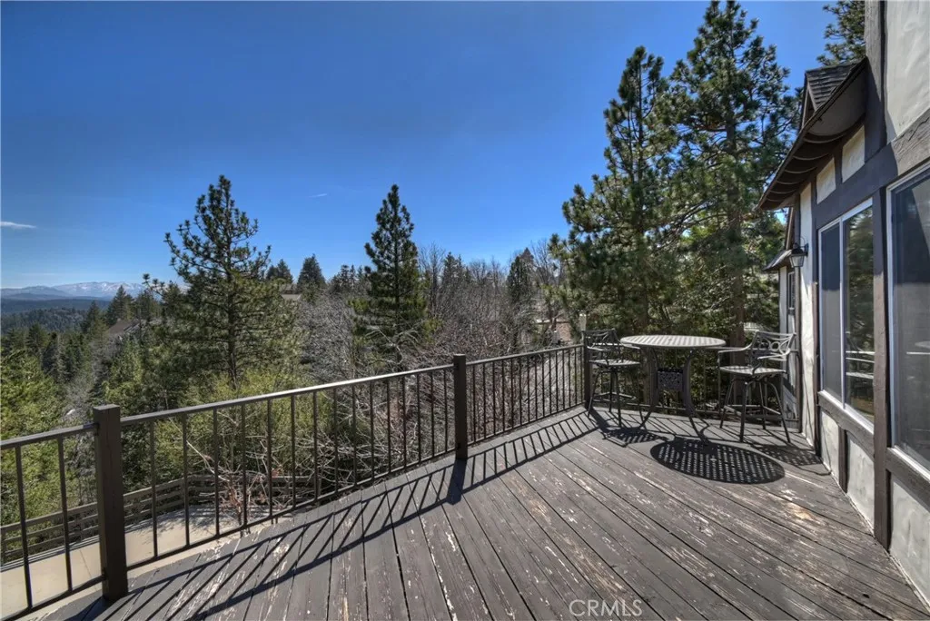 Additional image 120 of 26071 Walnut Hills Dr, Lake Arrowhead, CA 92352