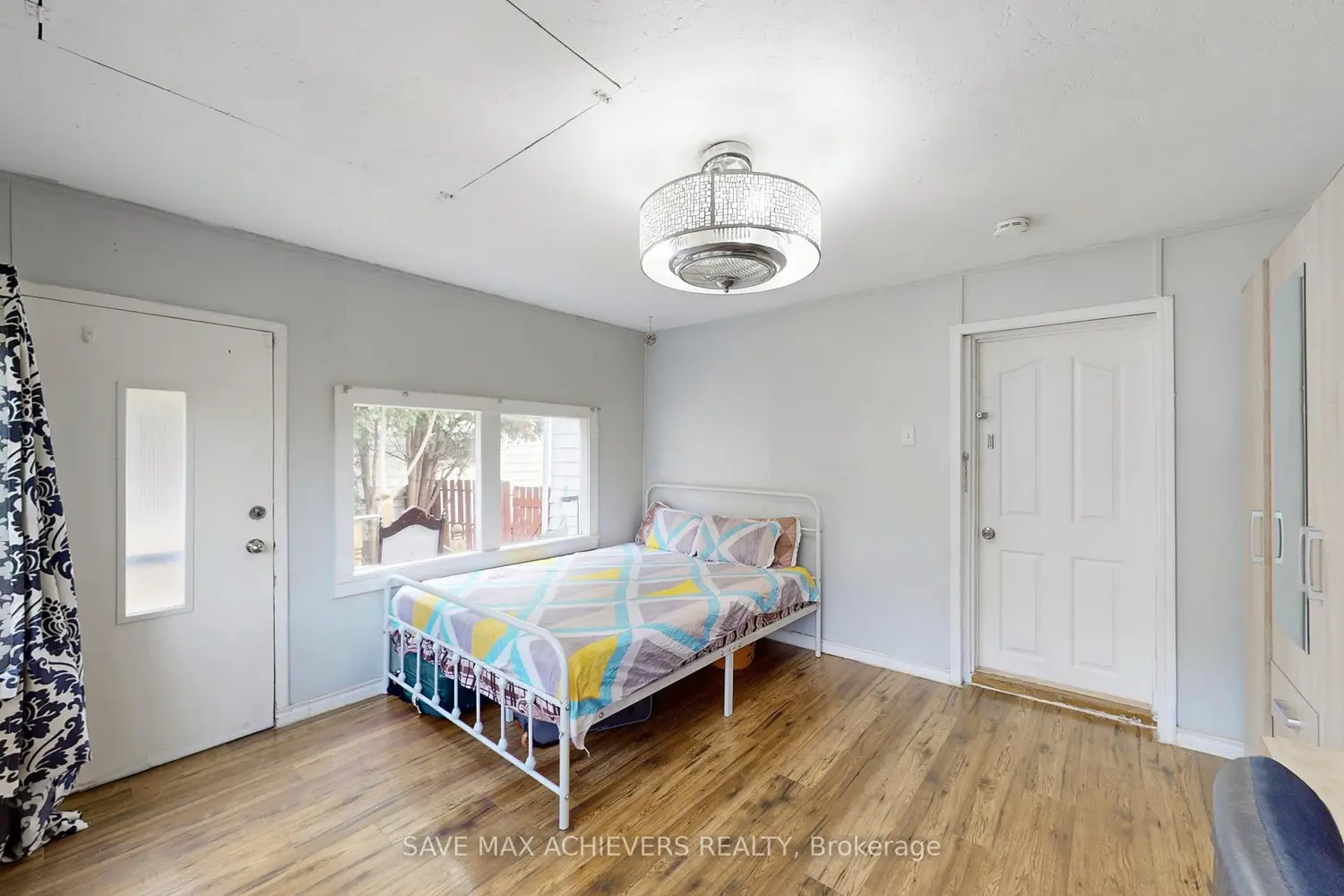 Additional image 10 of 43 Normanhurst Avenue