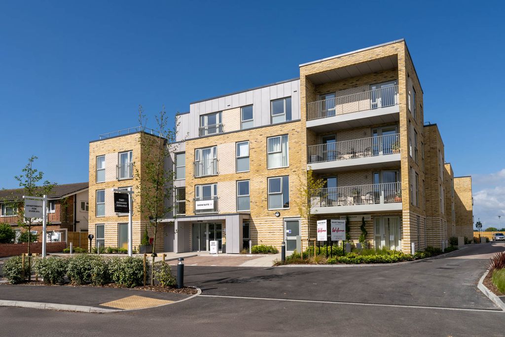 Additional image 2 of 2 bed flat to rentGoring Street, Goring-By-Sea, Worthing BN12