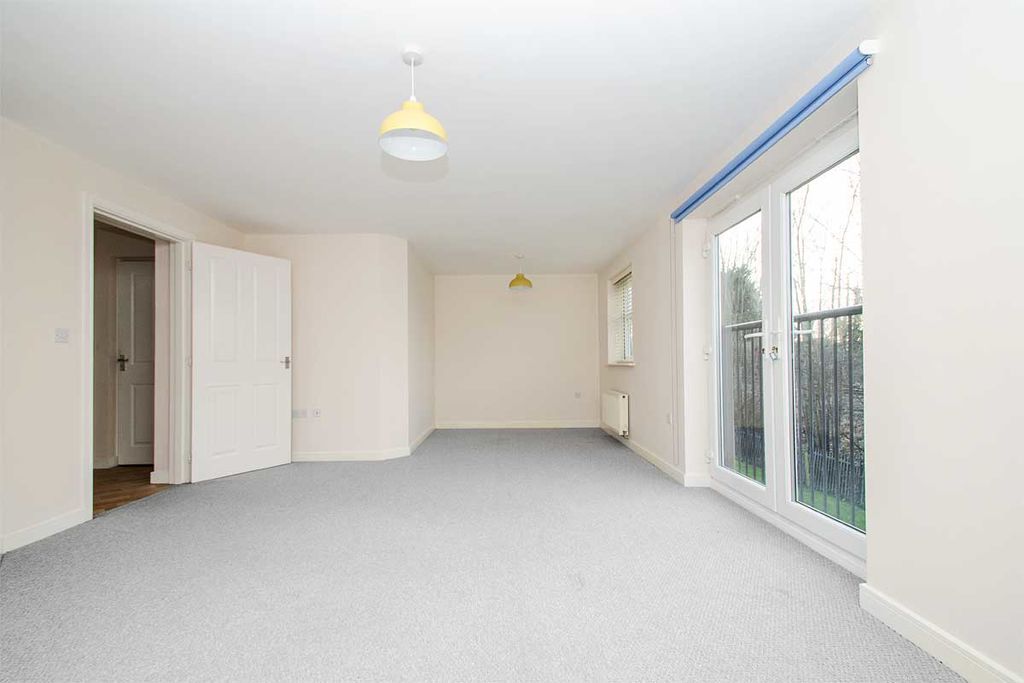 Additional image 5 of 2 bed flat to rentSt Marys House, Victory Close, Lichfield WS14
