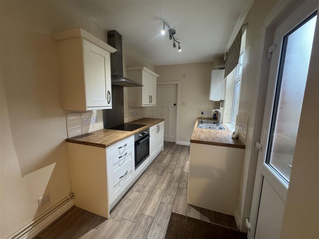 Additional image 8 of 3 bed end terrace house to rentRosebery Avenue, Melton Mowbray LE13