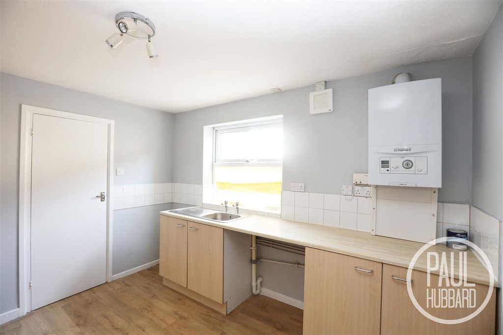 Additional image 11 of 1 bed flat to rentStanley Street, Lowestoft NR32