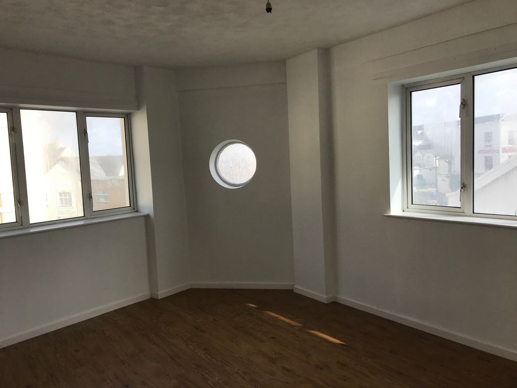 Additional image 5 of 2 bed maisonette to rentWell Street, Porthcawl CF36