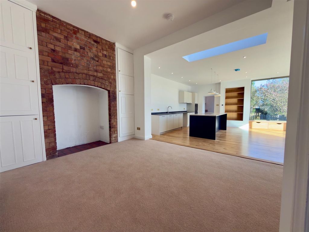 Additional image 6 of 5 bed detached house to rentSt. Andrews Road, Malvern WR14