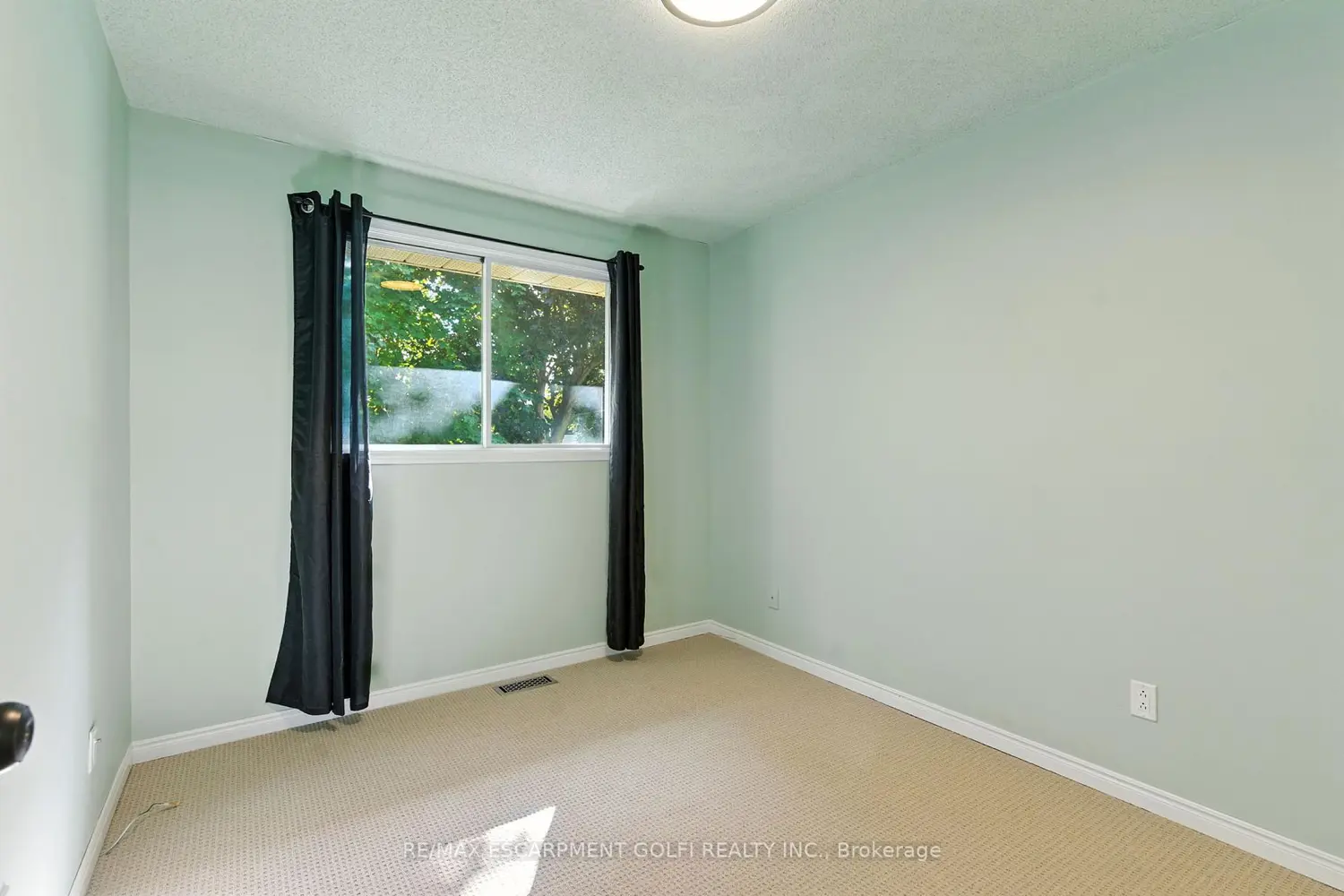 Additional image 14 of 4928 Hickory Lane