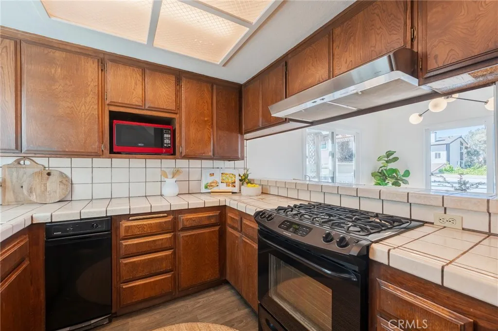 Additional image 14 of 2110 Carnegie Ln Unit 3, Redondo Beach, CA 90278