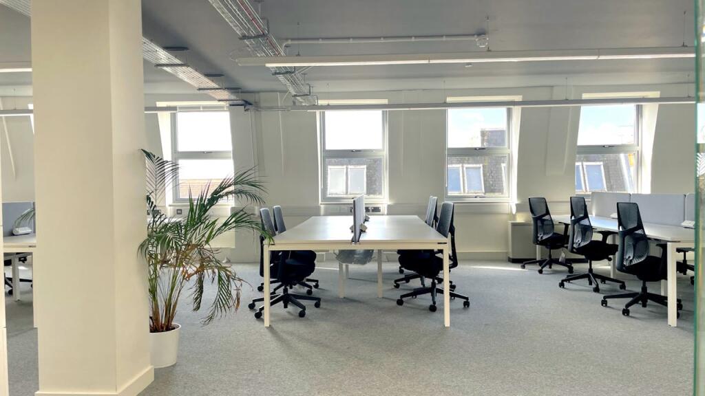 Additional image 16 of St Peters House, 45 Victoria Street, St. Albans, AL1 3HZ