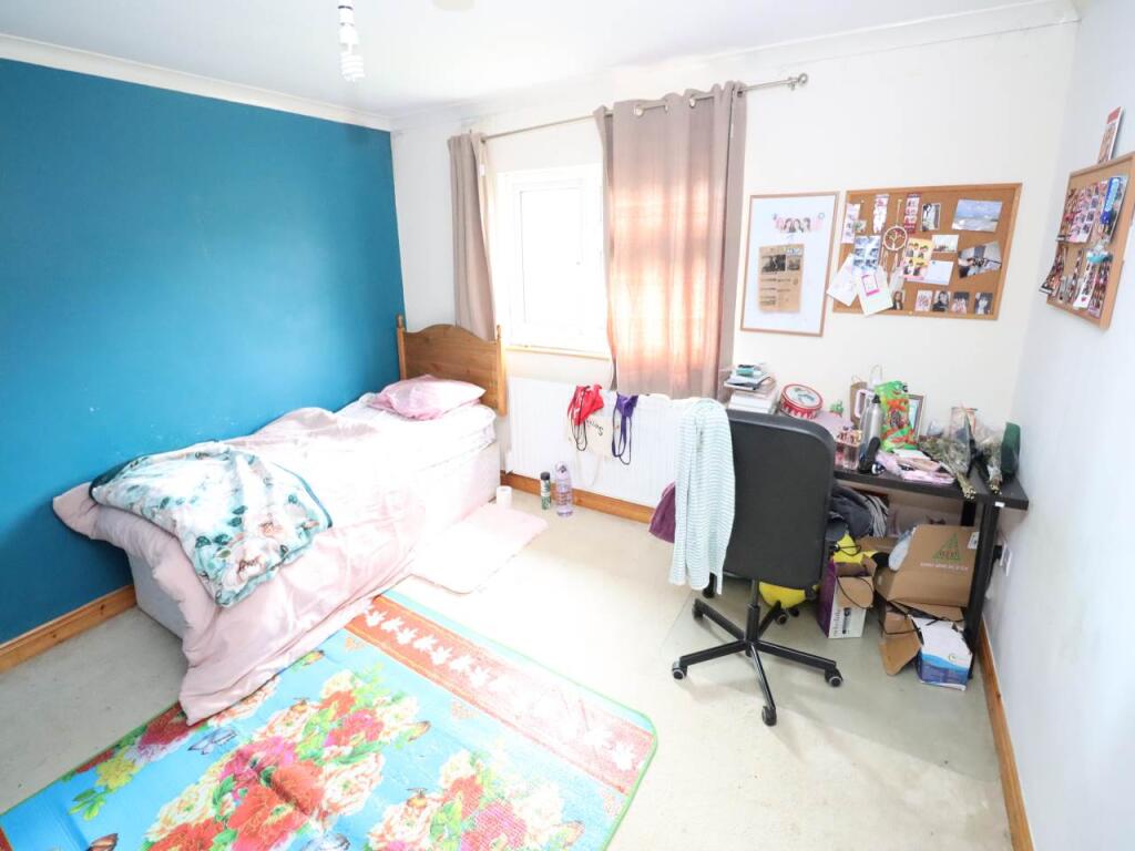 Additional image 10 of Pond Croft, Hatfield, 