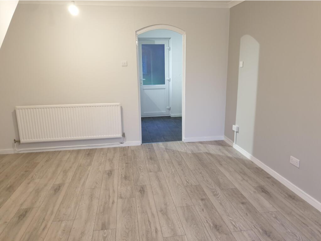 Additional image 2 of 2 bed terraced house to rentHeol Y Pia, Caerphilly CF83