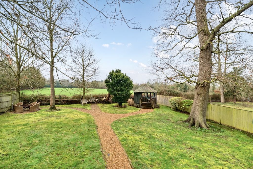 Additional image 39 of 5 bed detached house to rentPelling Hill, Old Windsor, Windsor SL4