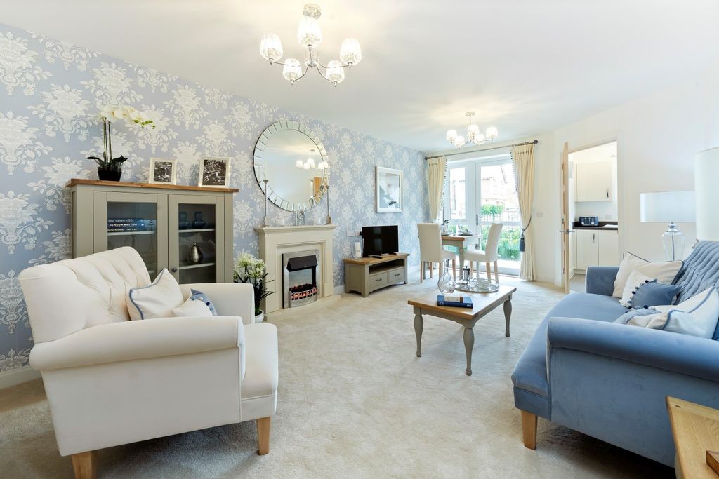 Additional image 5 of 2 bed flat to rentHeene Road, Worthing BN11
