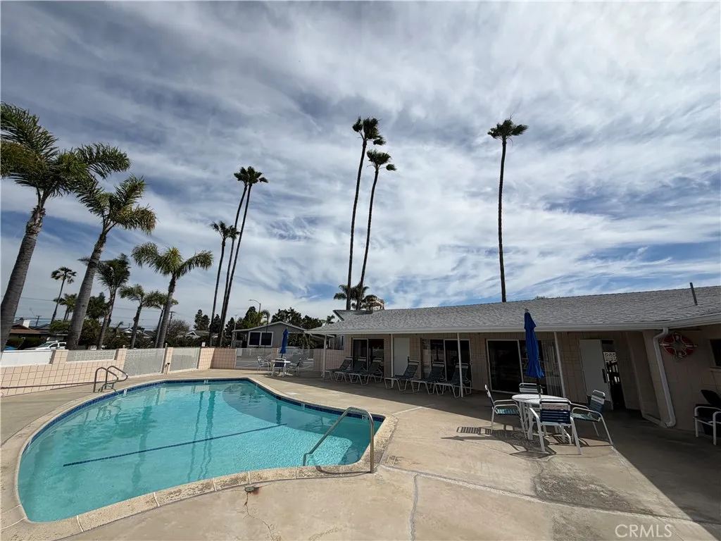 5200 Heil Avenue Unit 37, Huntington Beach, CA 92649