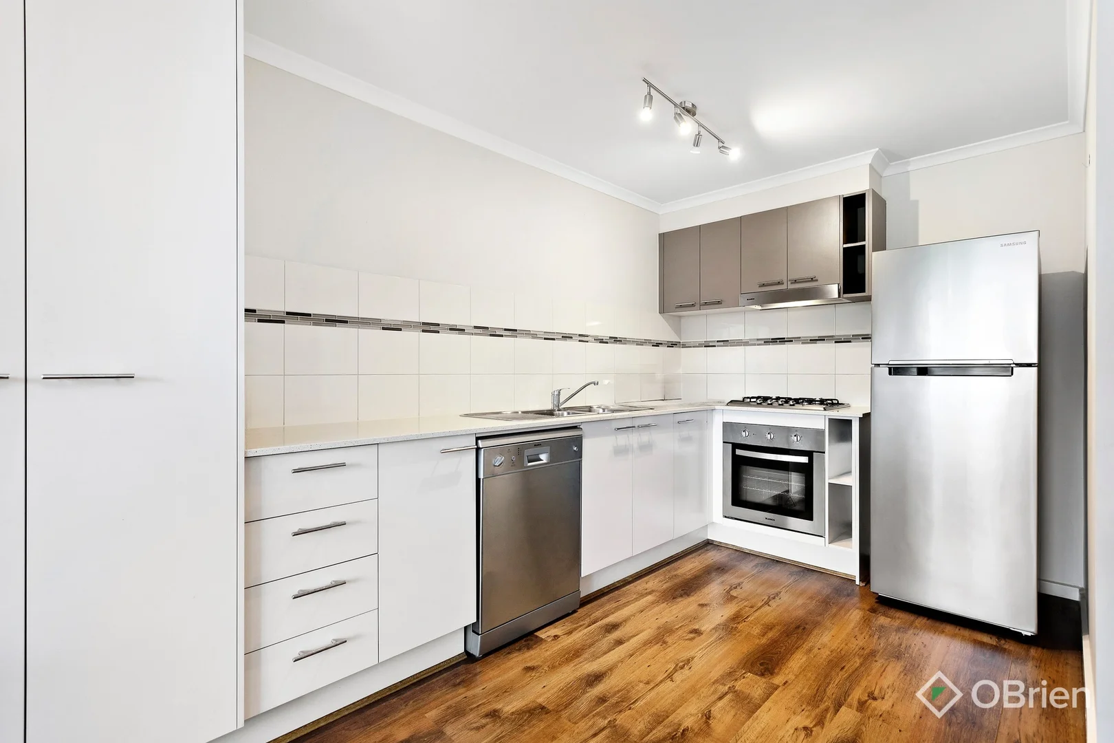 Additional image 4 of 210/165 Middleborough Road, Box Hill South VIC 3128