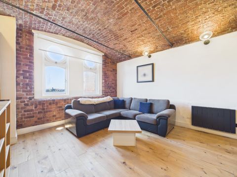 Waterloo Warehouse, Waterloo Road, Liverpool L3