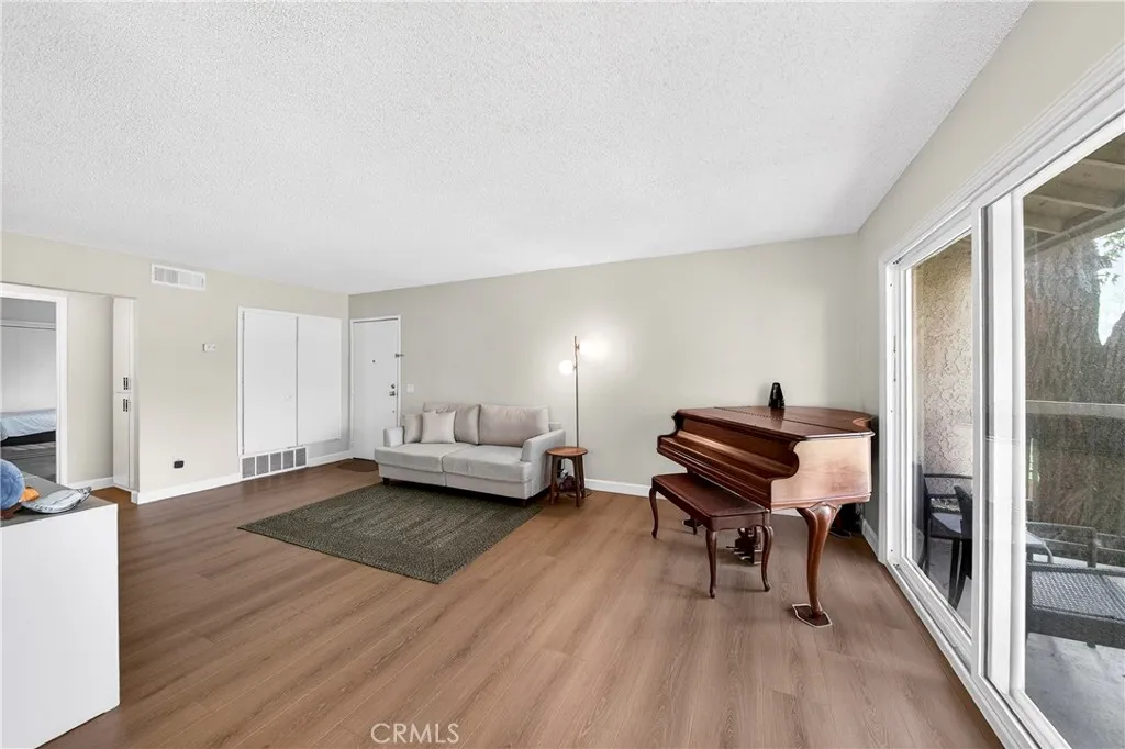 Additional image 8 of 1525 Walnut Leaf Dr Unit 211, Walnut, CA 91789