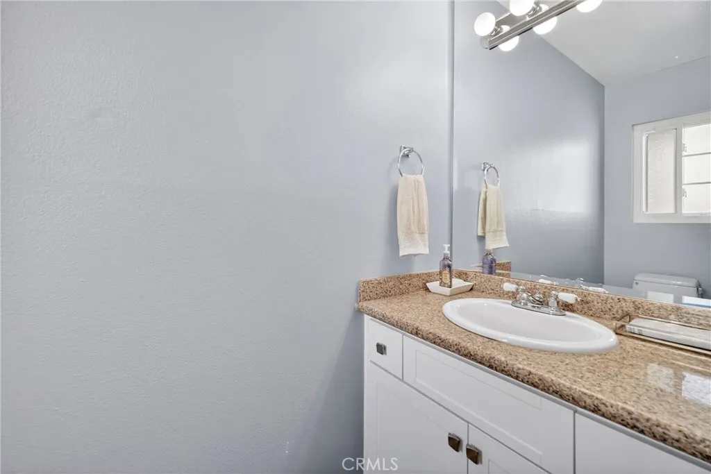 Additional image 28 of 7046 De Celis Place Unit 7, Lake Balboa, CA 91406