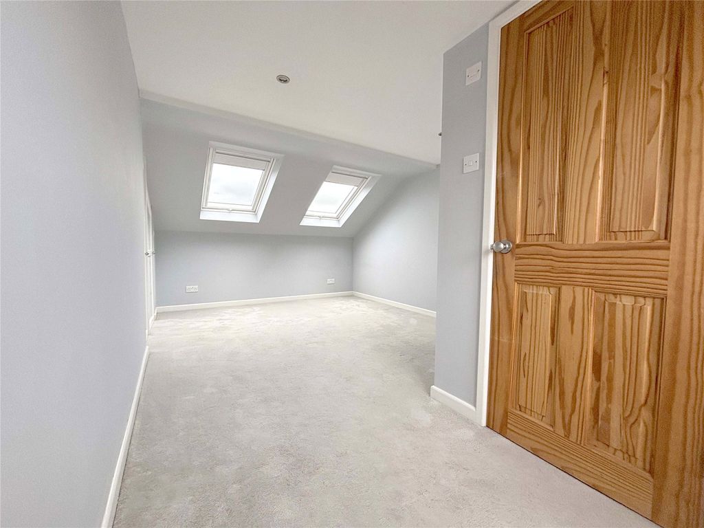 Additional image 12 of 3 bed terraced house to rentExeter, Devon EX1