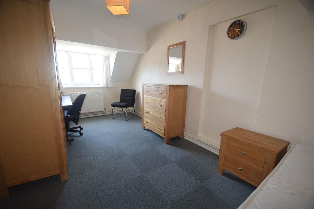 Additional image 8 of 6 bed flat to rentBellmans Yard, High Street, Newport TF10