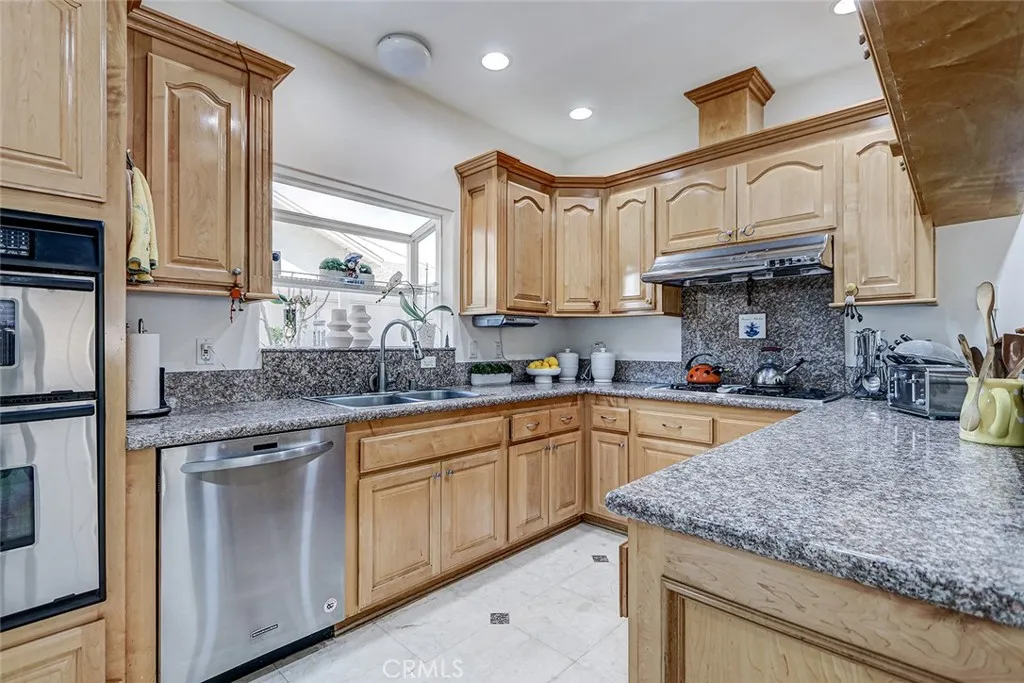 Additional image 9 of 2313 Nelson Avenue Unit A, Redondo Beach, CA 90278