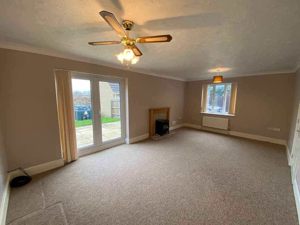 Additional image 4 of 5 bed detached house to rentKitchener Close, Lakenheath, Brandon IP27