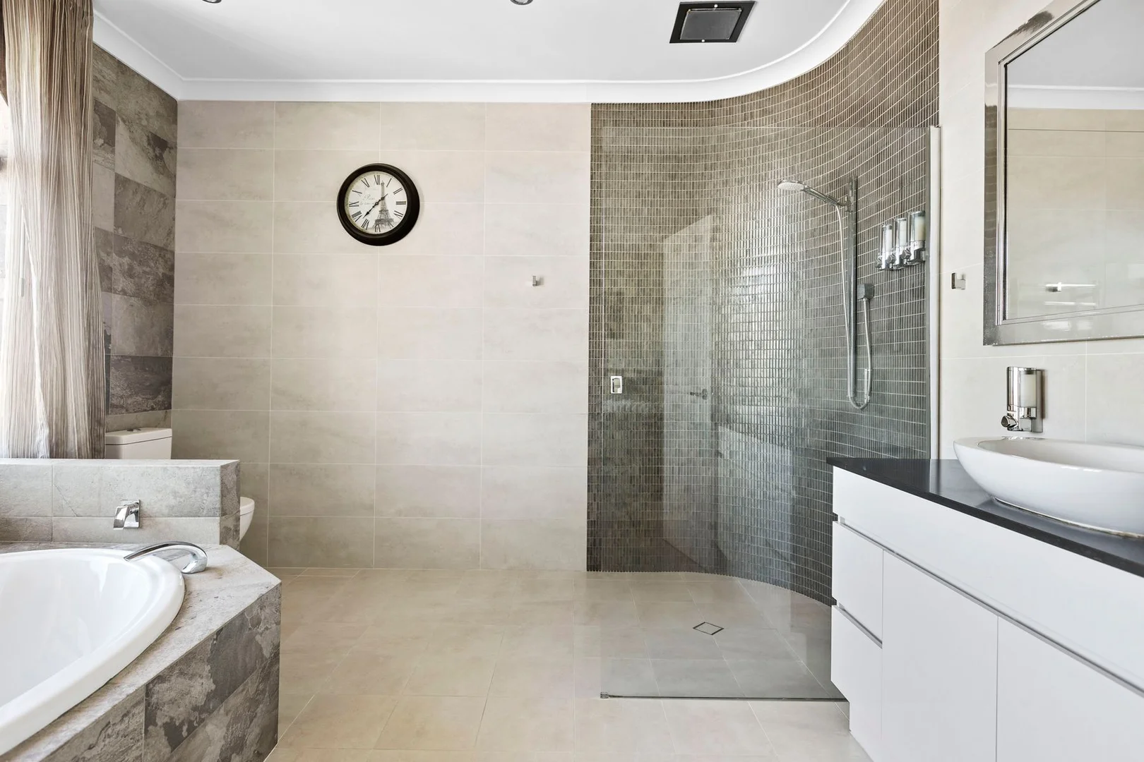 Additional image 21 of 22 Dampier Avenue, Mullaloo WA 6027