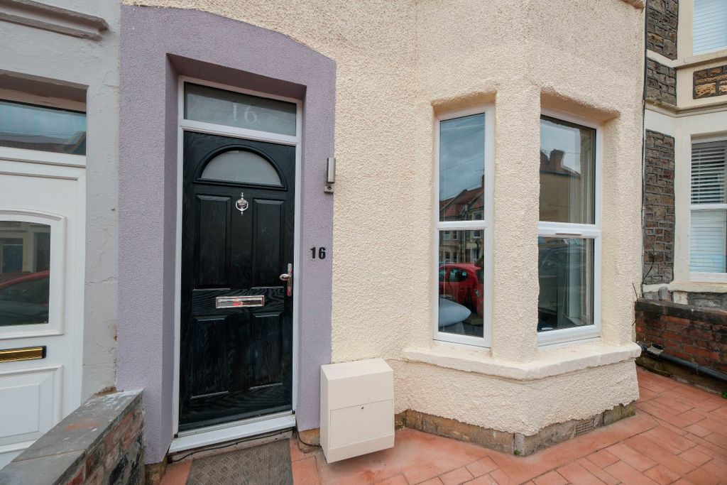 Additional image 15 of 5 bed semi-detached house to rentDouglas Road, Horfield, Bristol BS7