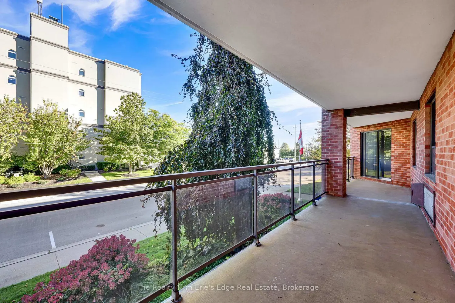 Additional image 14 of 75 Bridge Street 206