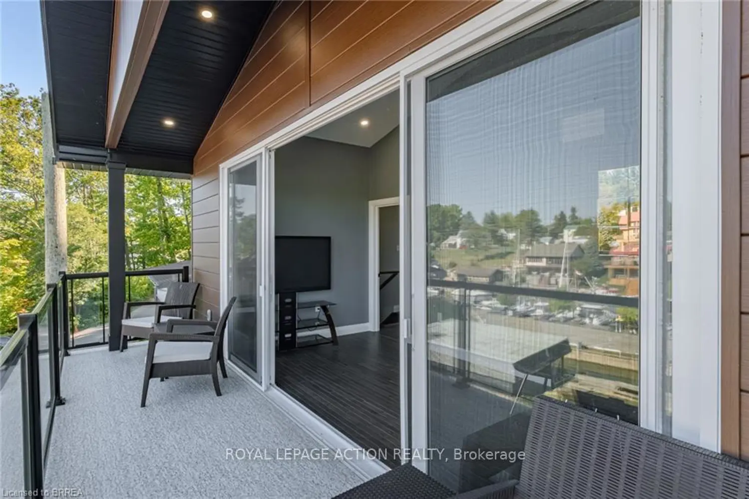 Additional image 14 of 50 Grand Street