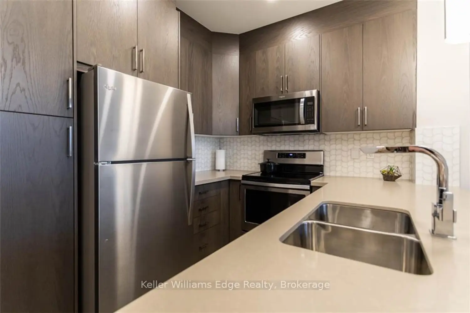 Additional image 7 of 101 Locke Street 207