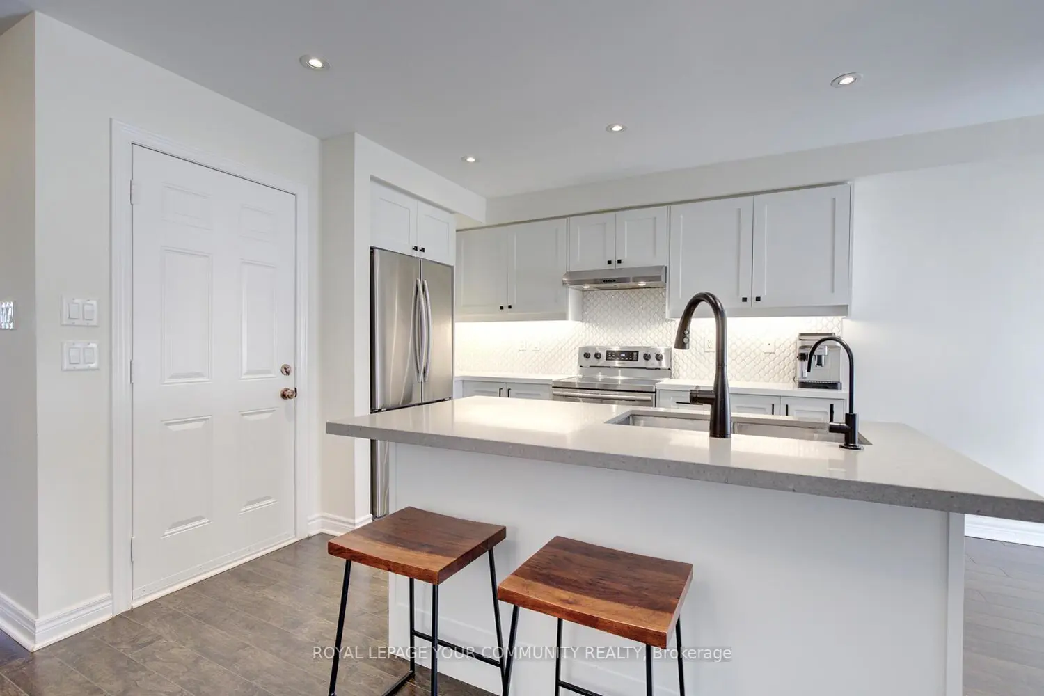 Additional image 5 of 32 Black Maple Crescent